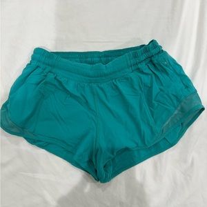 Hotty hot lululemon shorts 2.5